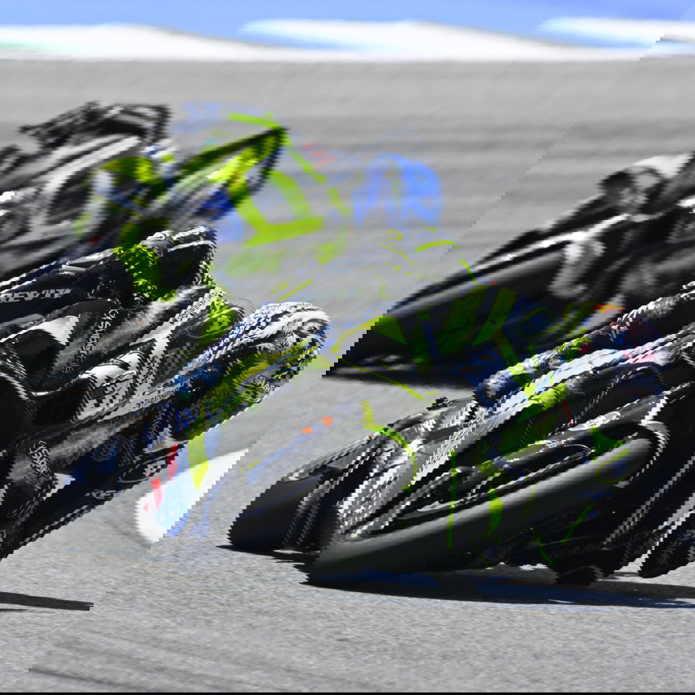 Raul Fernandez leads Ai Ogura, 2026 MotoGP Spanish Grand Prix. Credit: Gold and Goose.