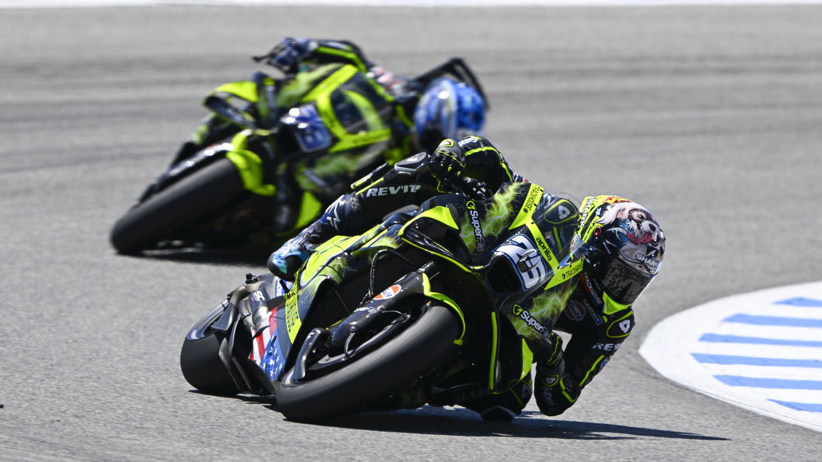 Raul Fernandez leads Ai Ogura, 2026 MotoGP Spanish Grand Prix. Credit: Gold and Goose.