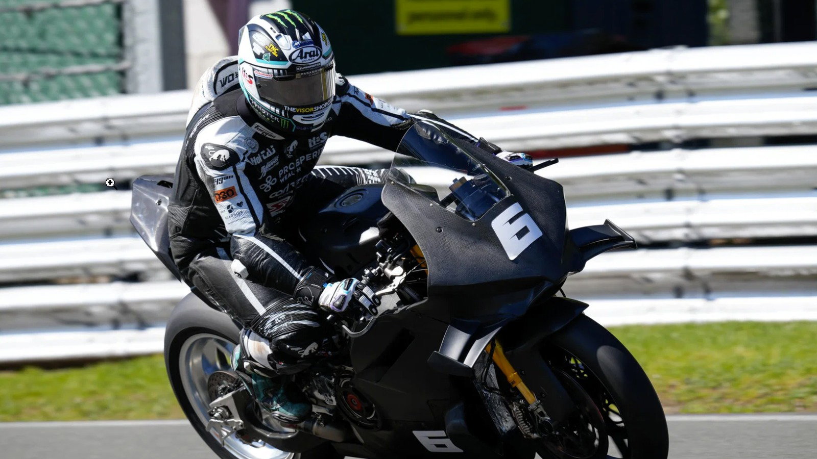 Michael Dunlop, 2026 Oulton Park BSB Test. Credit: Ian Hopgood Photography.