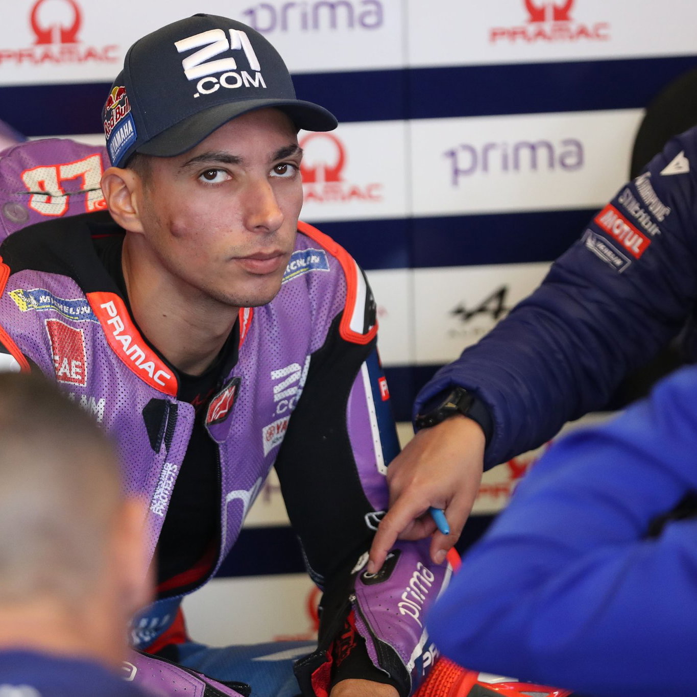 Toprak Razgatlioglu, 2026 MotoGP French Grand Prix, pit box. Credit: Gold and Goose.