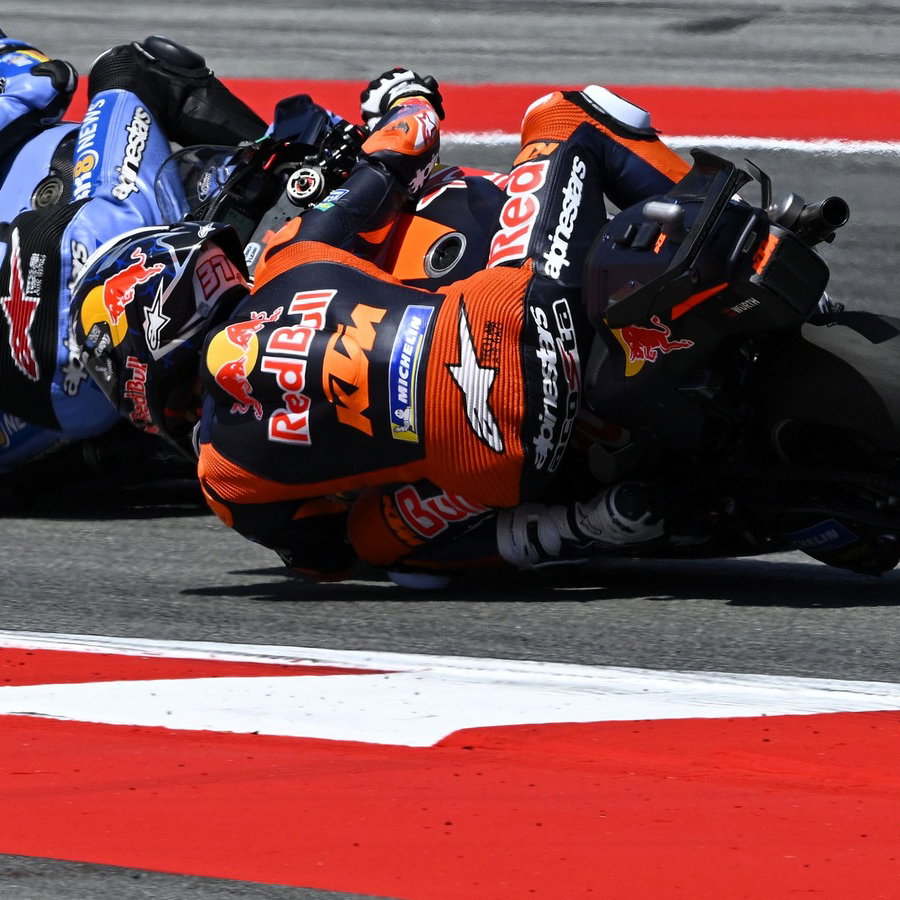 Alex Marquez, Pedro Acosta, 2026 Catalan MotoGP Sprint.