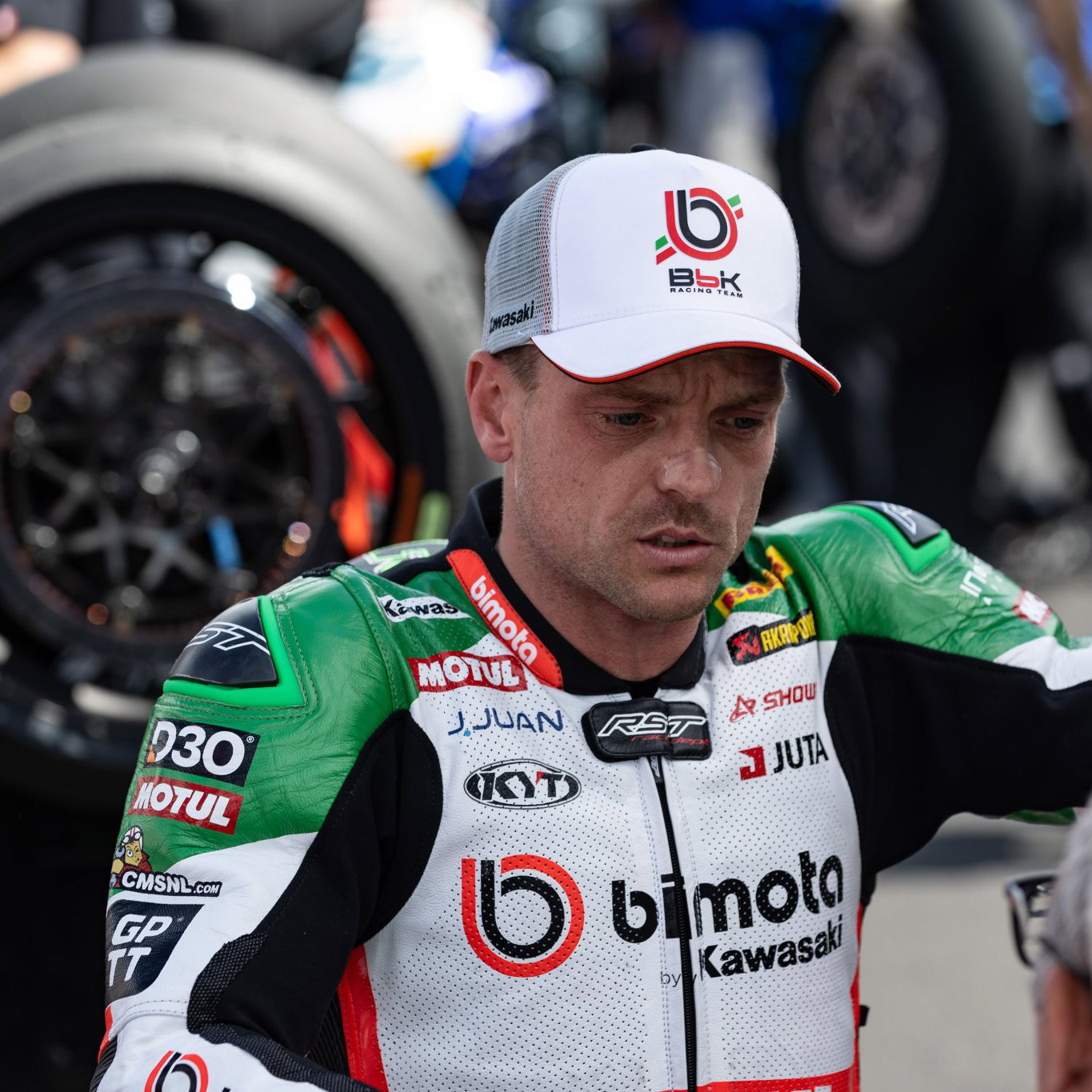 Alex Lowes, 2026 Czech WorldSBK, grid. Credit: Gold and Goose.