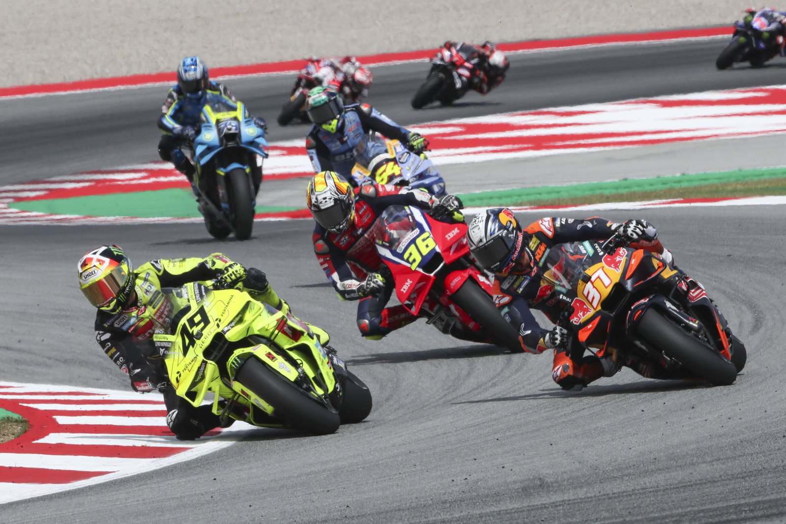 Fabio Di Giannantonio and Pedro Acosta battle for the lead, 2026 MotoGP Catalan Grand Prix. Credit: Gold and Goose.