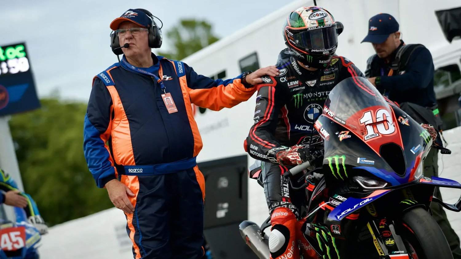 2026 Isle of Man TT: How to watch, full schedule after Sidecar class ...