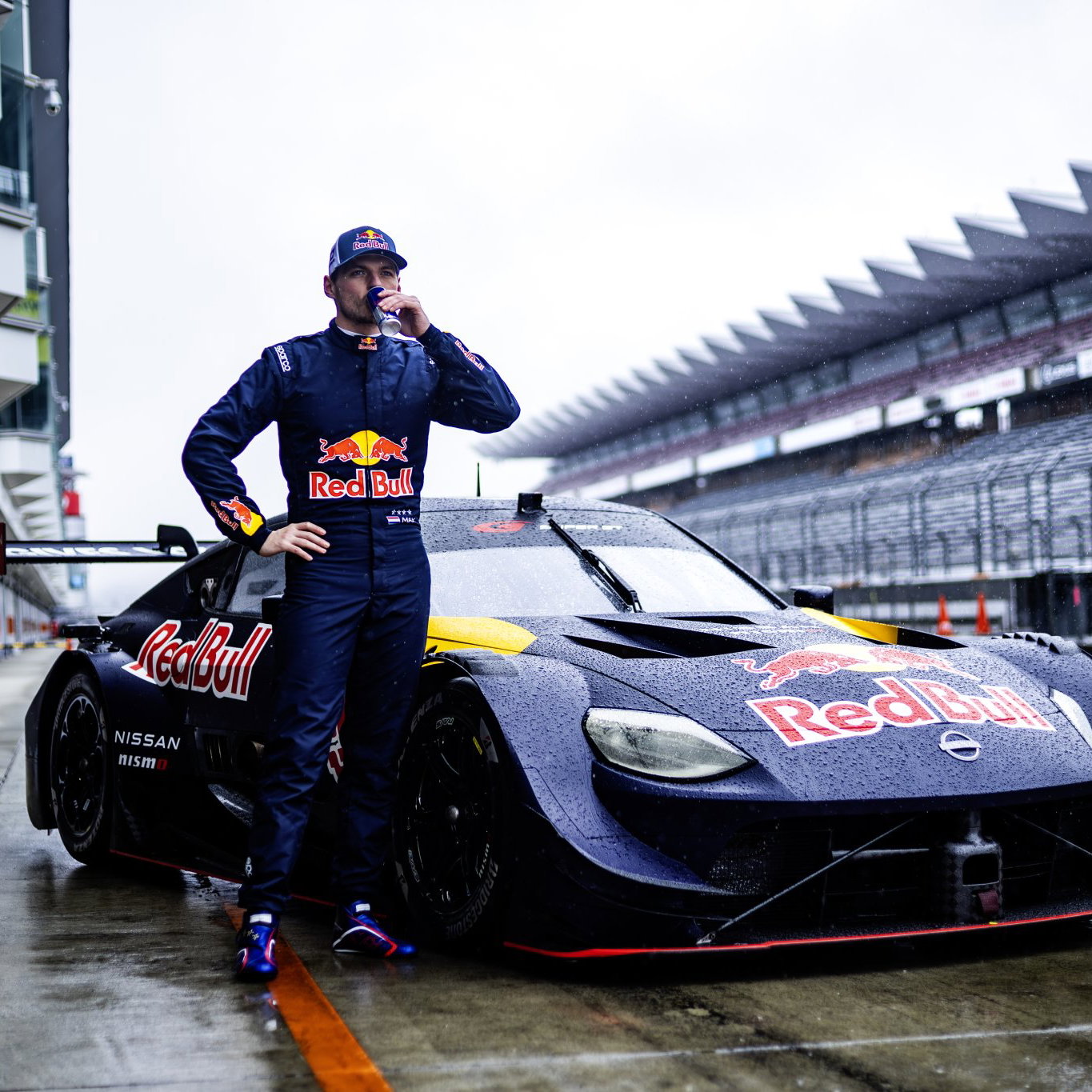 Verstappen tries a Super GT car in Fuji