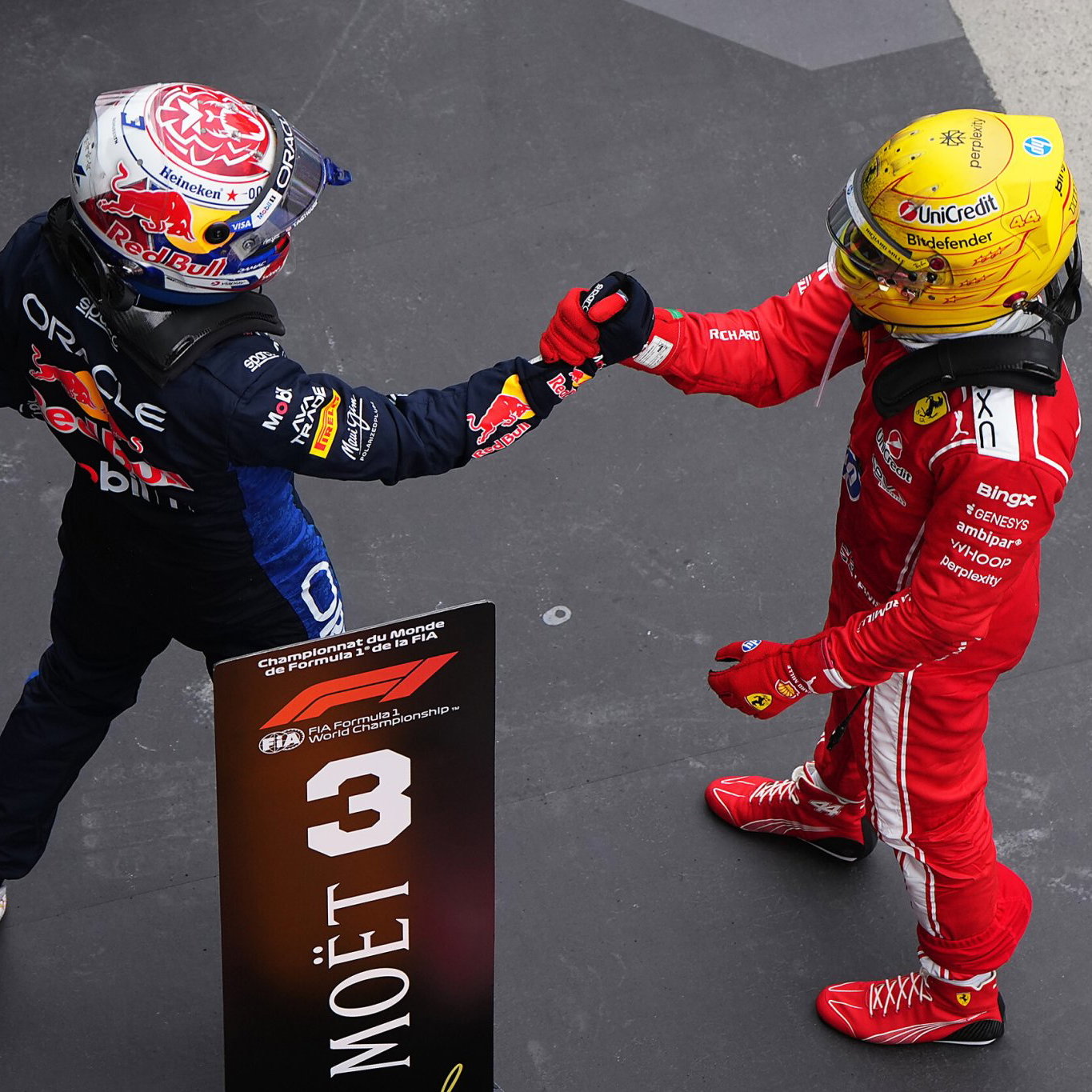Hamilton and Verstappen kept fans entertained with a late battle