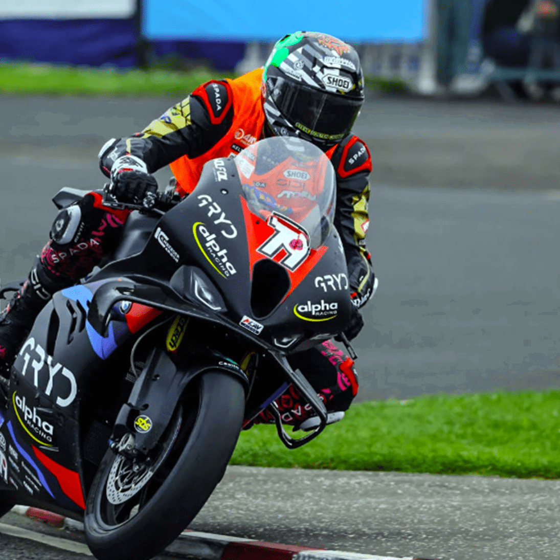 Storm Stacey on BMW M1000 RR at 2026 North West 200. Credit: Pacemaker Press/North West 200.