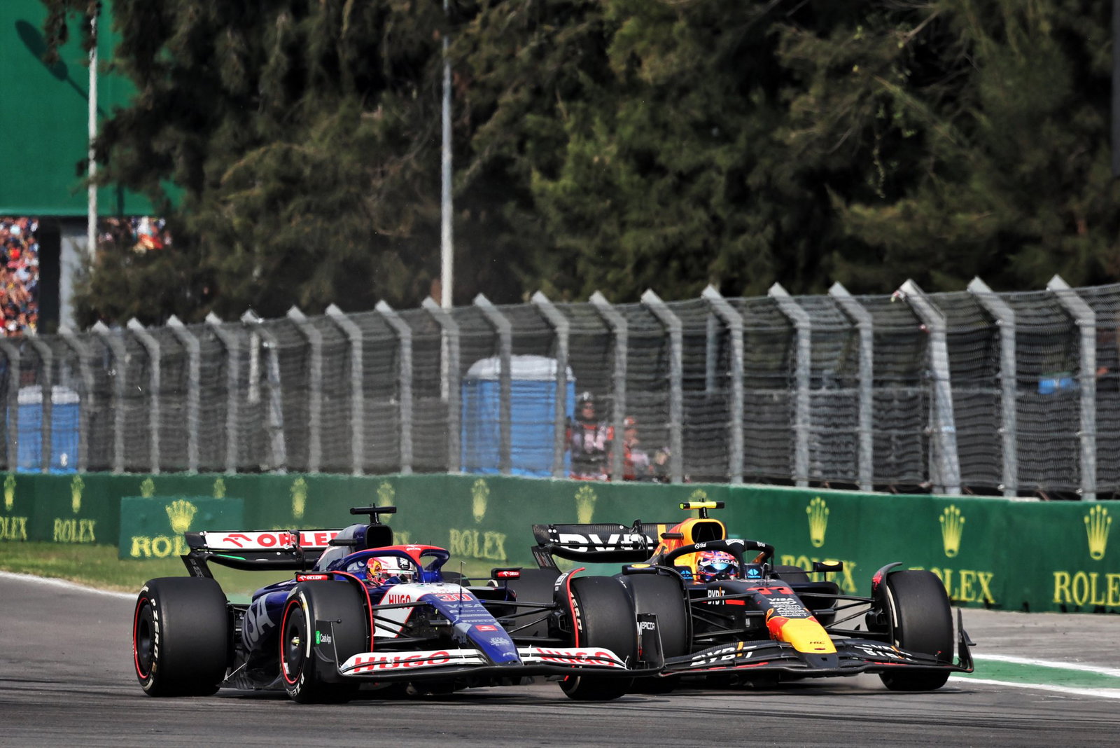 Lawson and Perez clash in Mexico