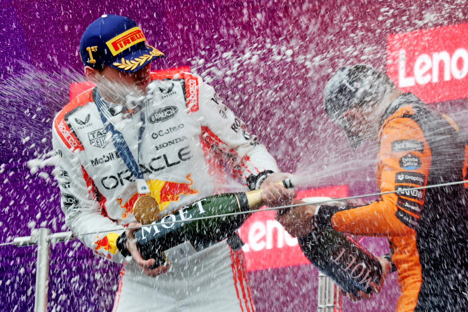 Verstappen sprays the champagne in Japan