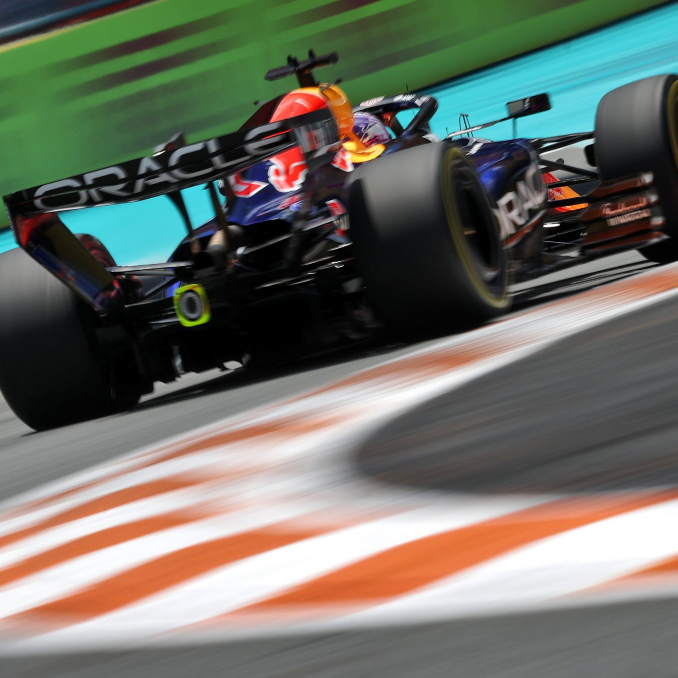 Red Bull's rear wing caused a stir in Miami 