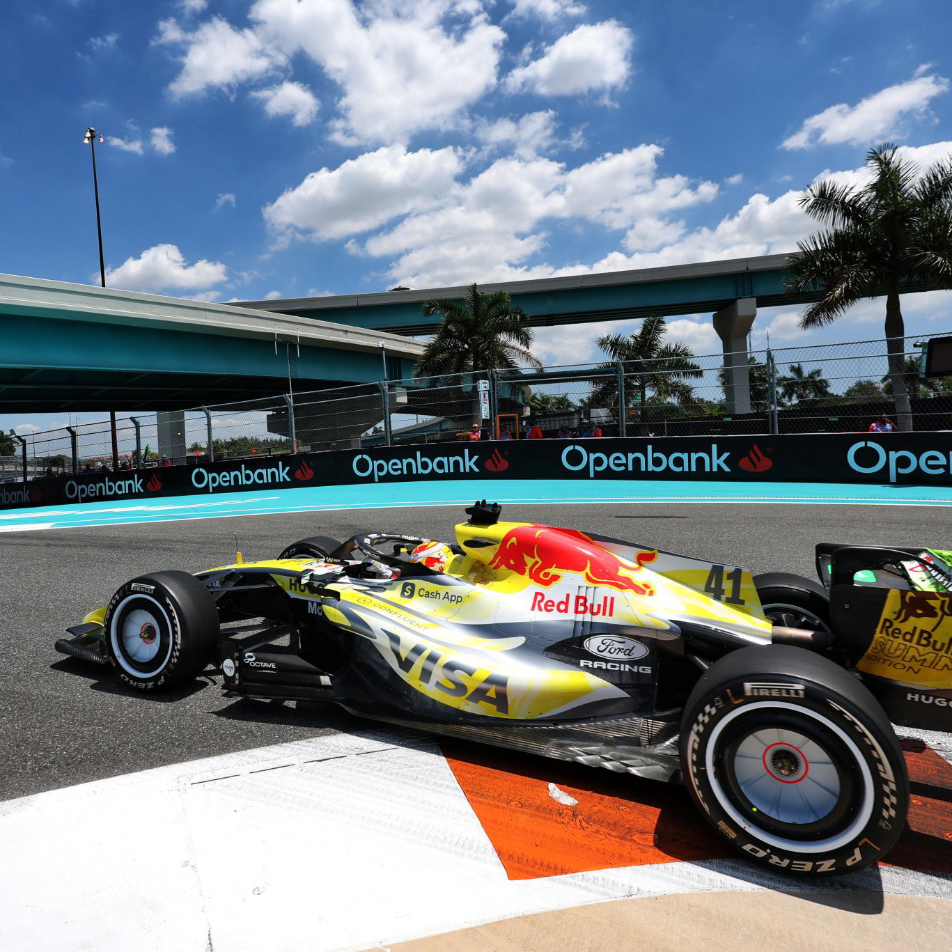 Sunday's Miami GP is at risk of being affected by thunderstorms