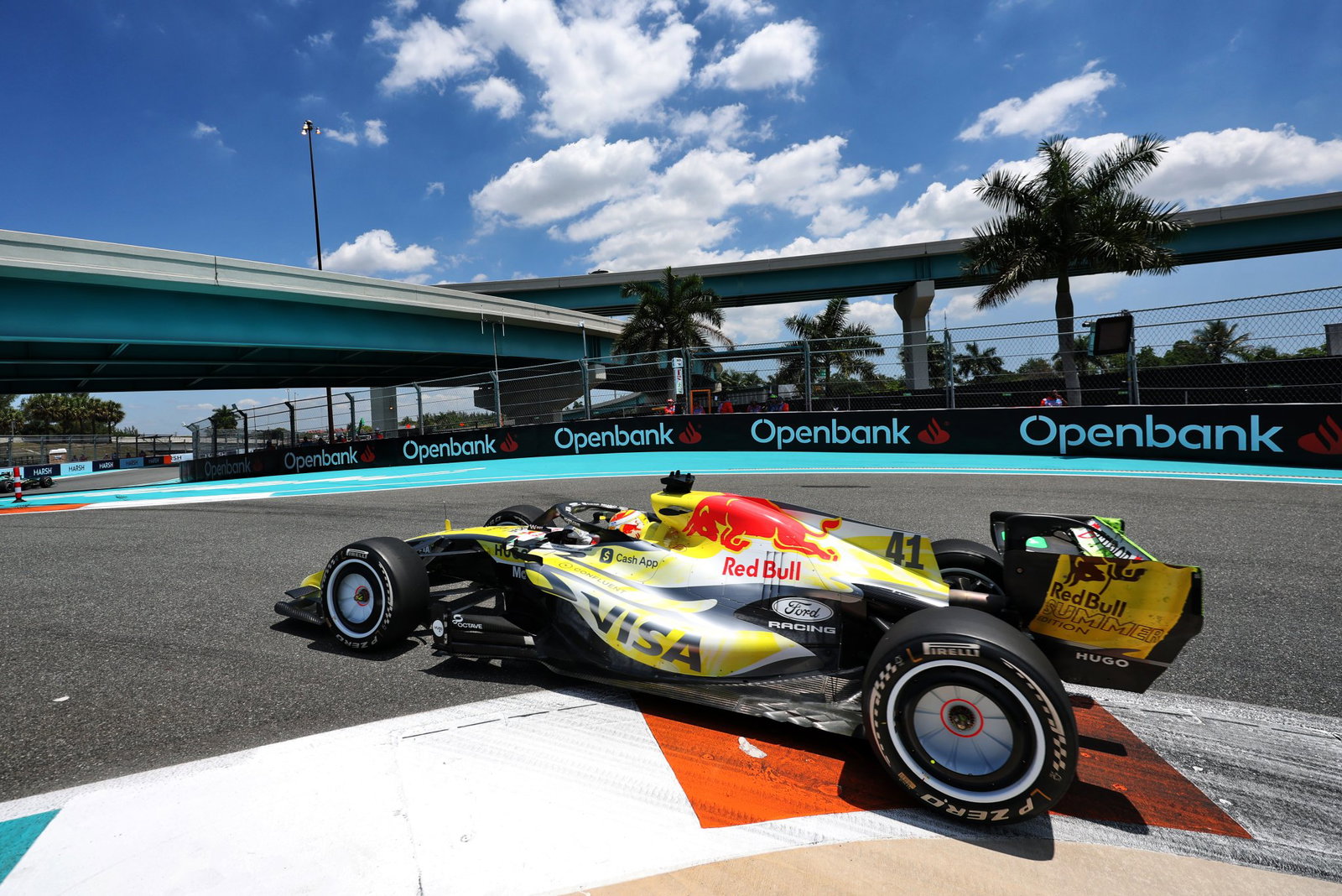 Sunday's Miami GP is at risk of being affected by thunderstorms