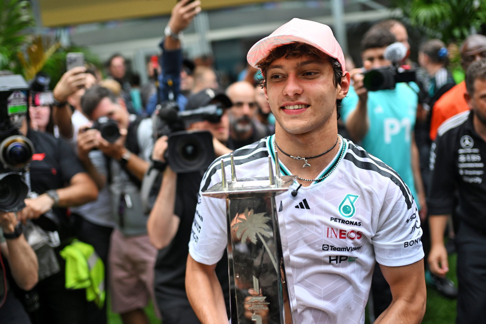 Antonelli become the first F1 driver to convert his first three poles into wins