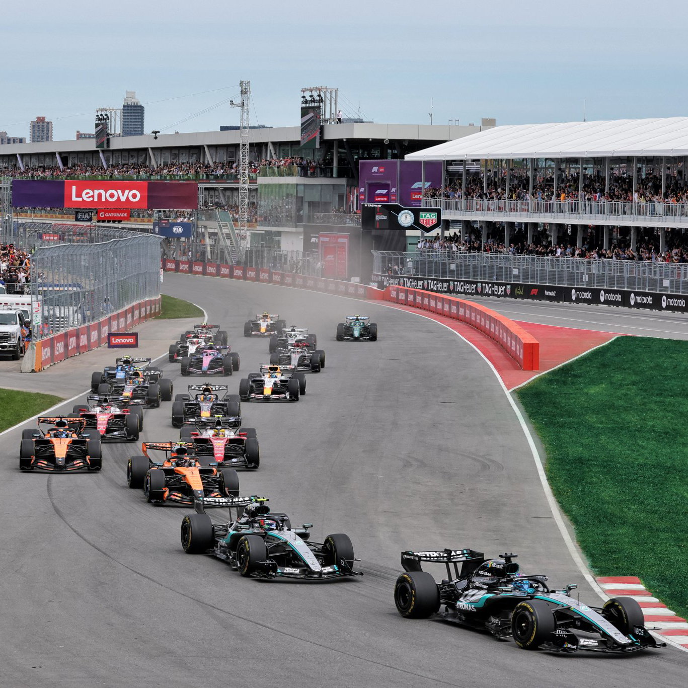 Start of the Canadian GP sprint race