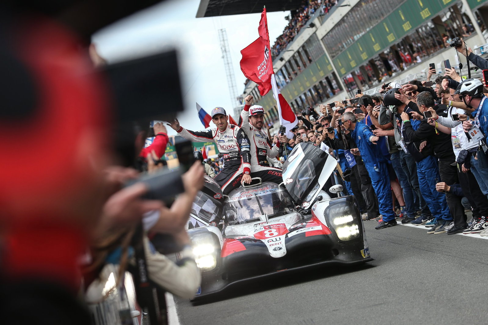 Alonso wins the 2019 Le Mans 24 Hours