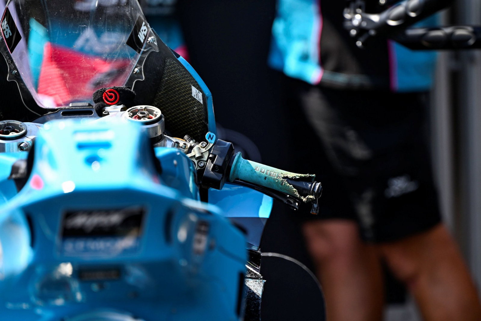 David Alonso, Moto2, 2026, Czech GP, bike damage