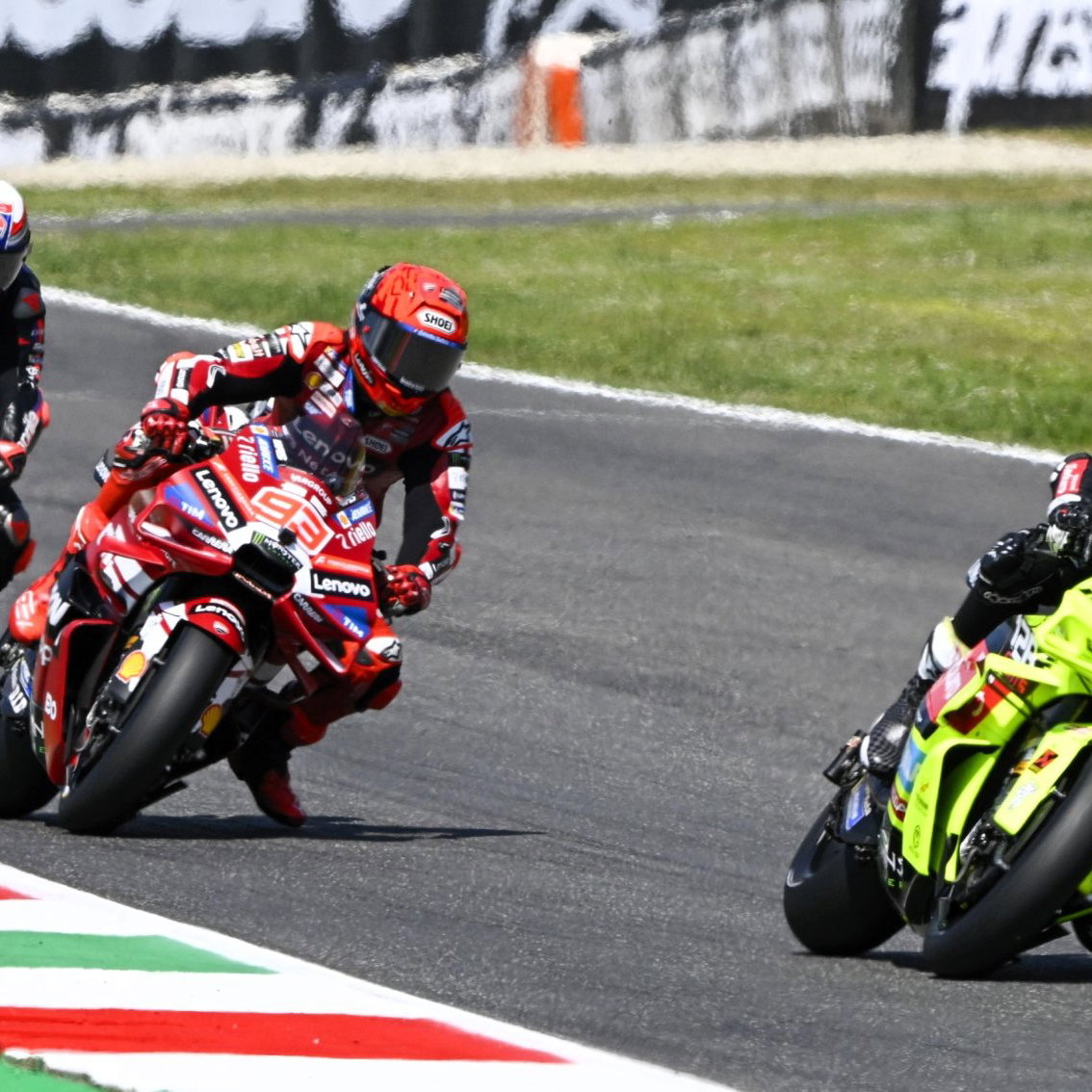 di Giannantonio, Marc Marquez, Bezzecchi, 2026 Italian MotoGP.