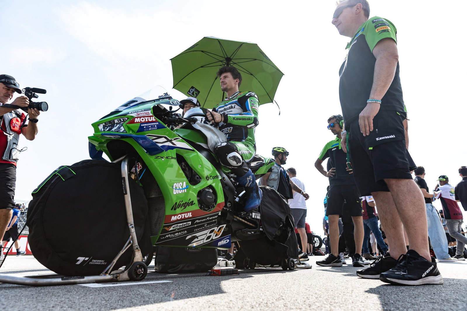 Garrett Gerloff, 2026 Aragon WorldSBK, grid. Credit: Gold and Goose.