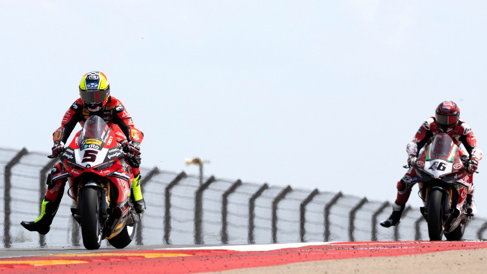 Montella, Bridewell, braking, 2026 Aragon WorldSBK.