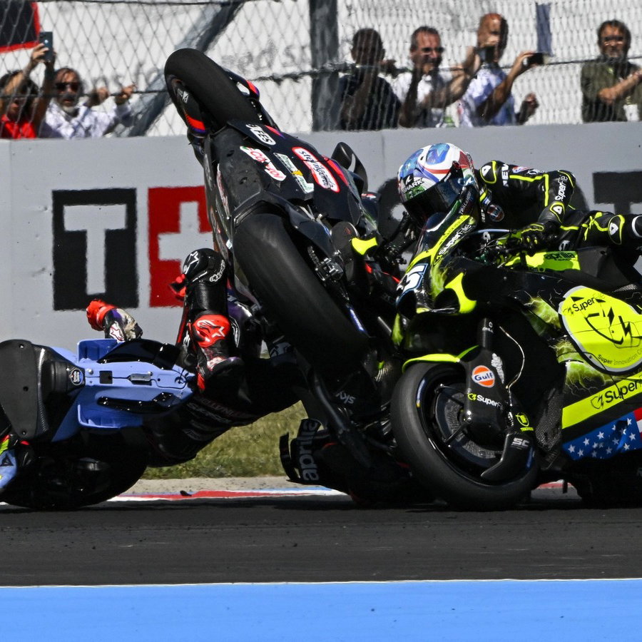 Turn 1 accident, 2026 Hungarian MotoGP.