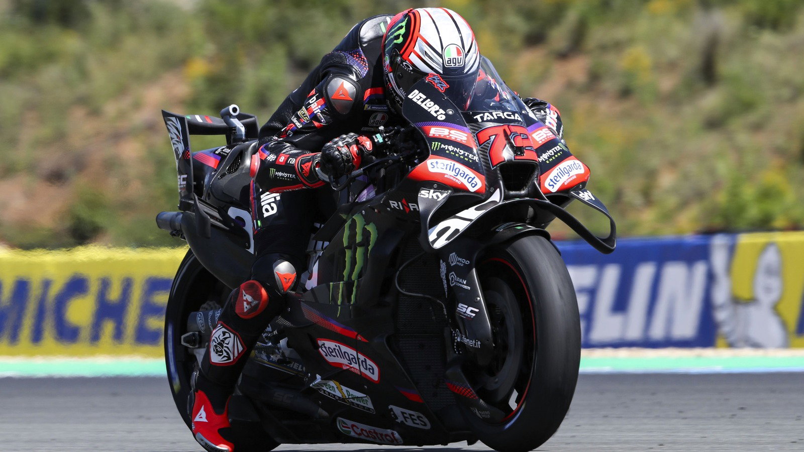 Marco Bezzecchi, practice start. 