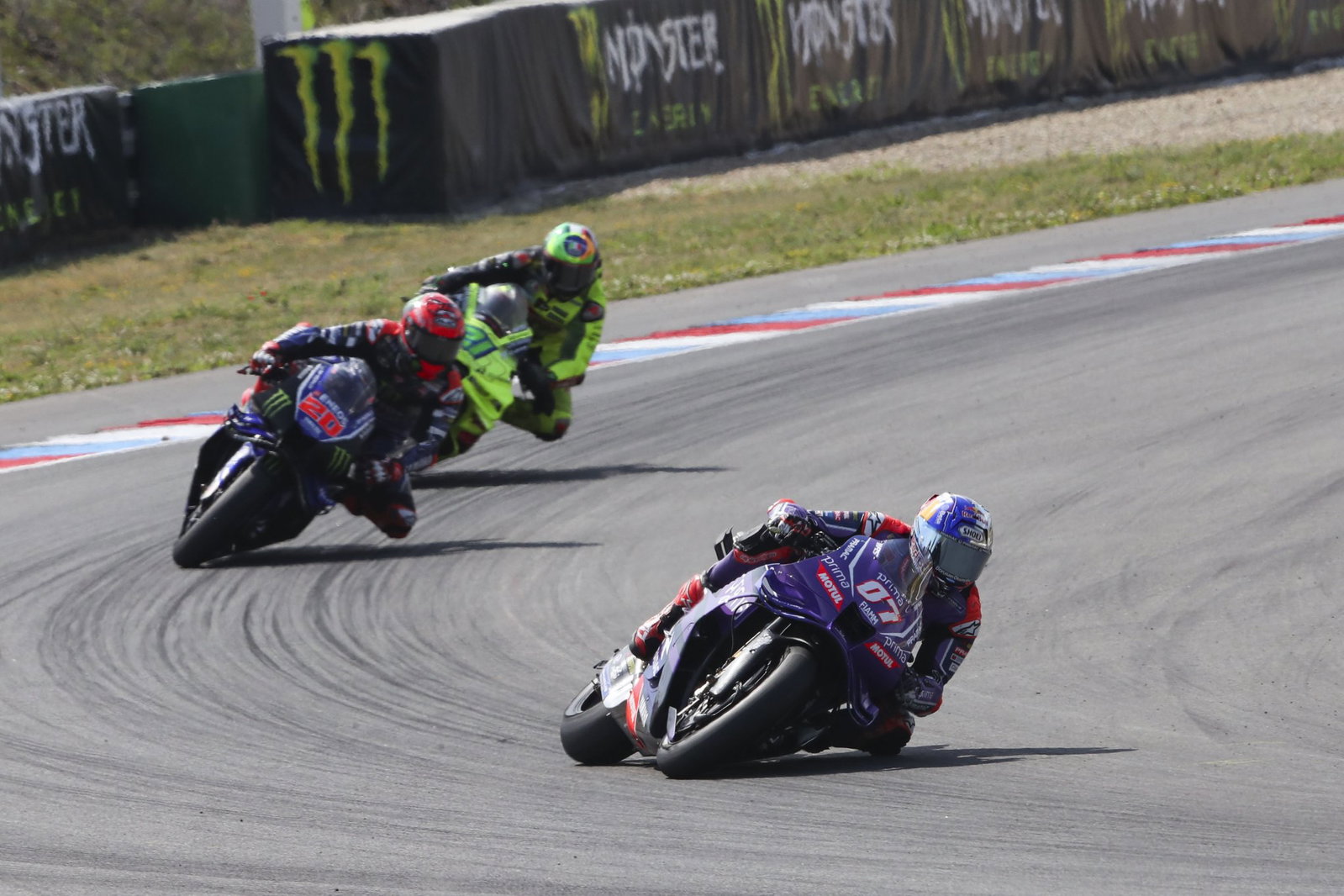 Toprak Razgatlioglu leads Fabio Quartararo, Franco Morbidelli, 2026 MotoGP Czech Grand Prix, Sprint. Credit: Gold and Goose.