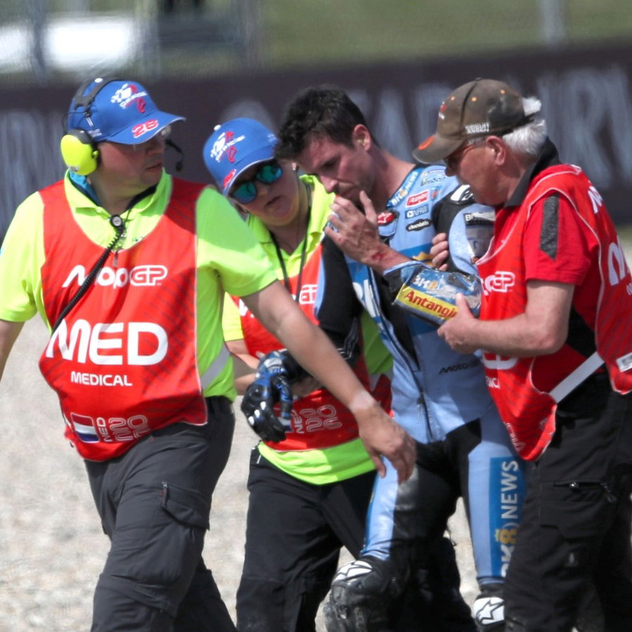 Alex Marquez, missing glove, Assen MotoGP. 