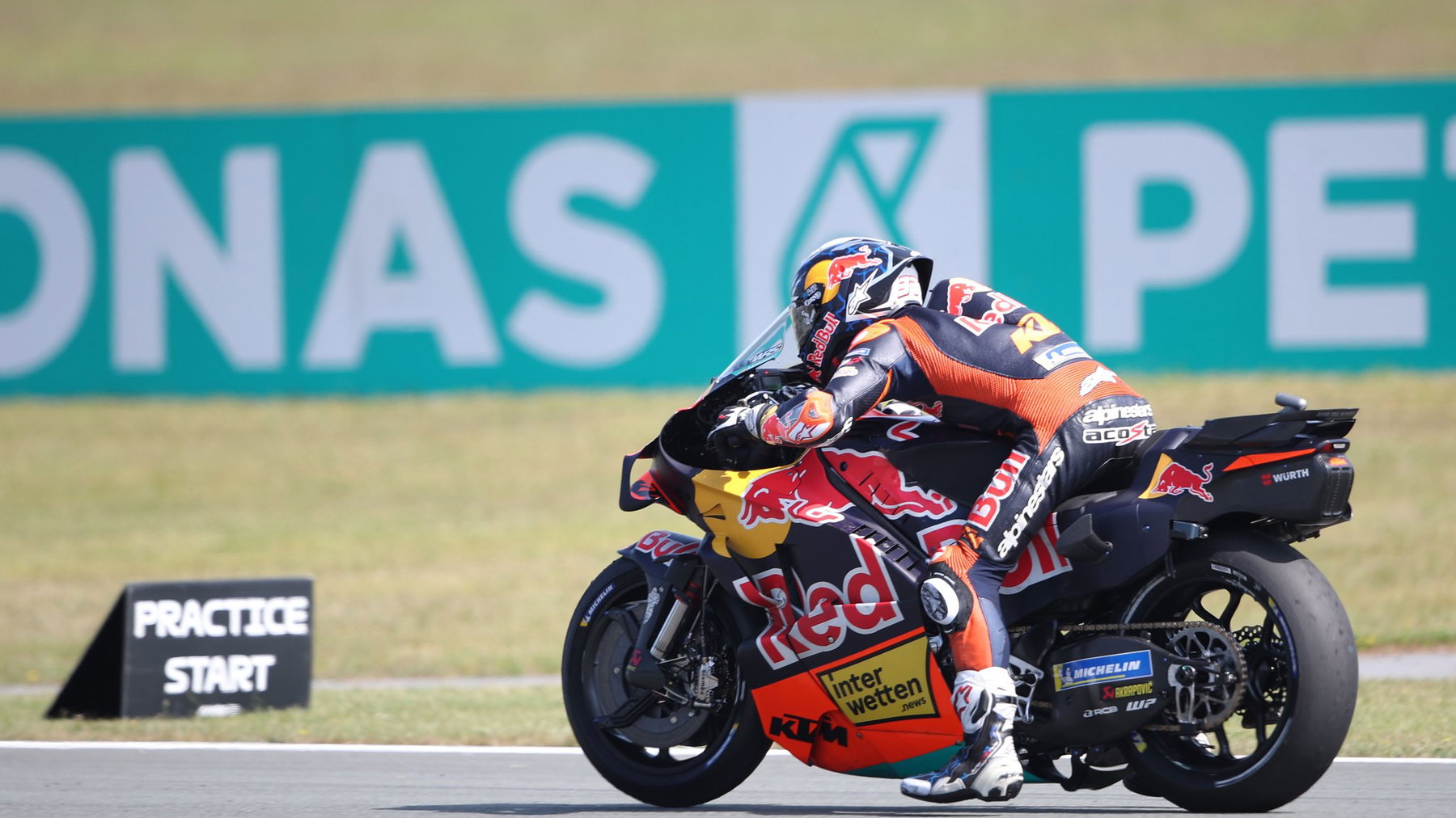 Pedro Acosta: MotoGP should consider reverting start device ban | Crash.net