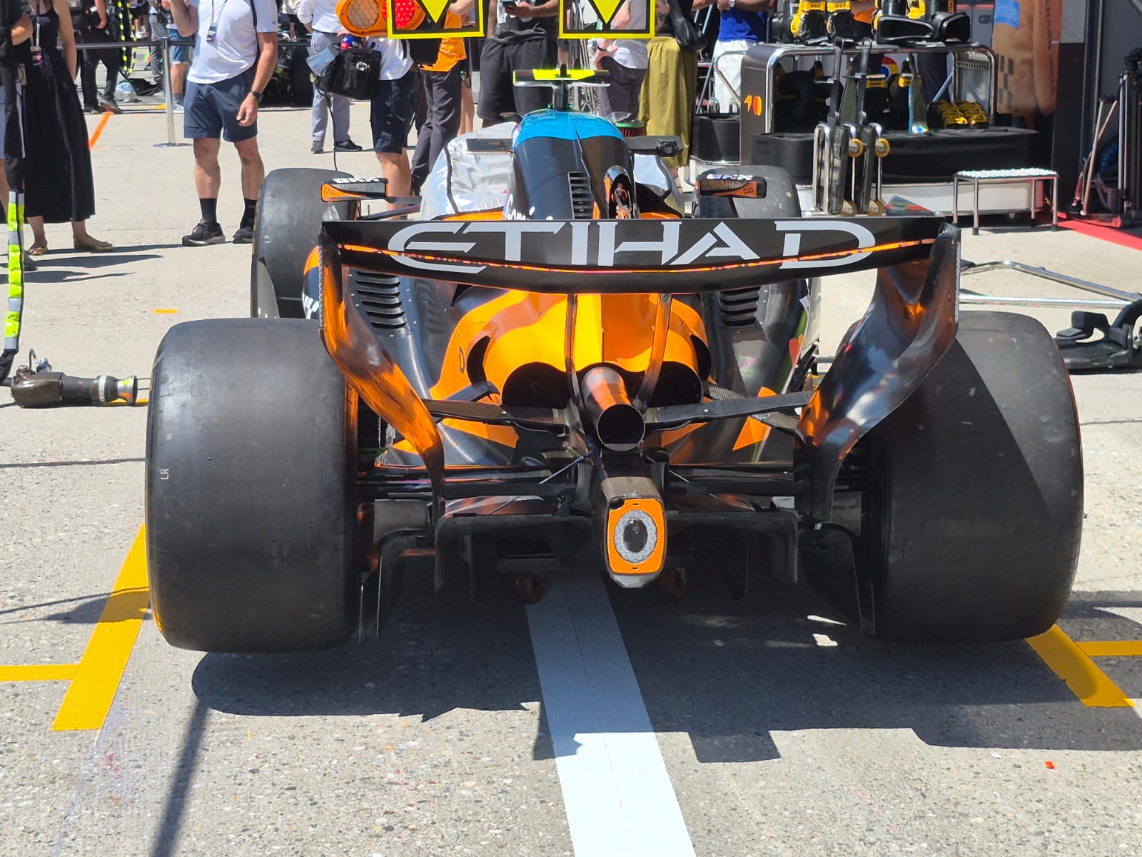 McLaren's 'experimental' rear wing (image: Adam Cooper)