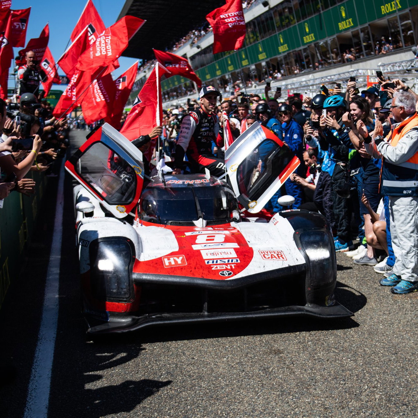 Toyota celebrates its 2022 Le Mans victory
