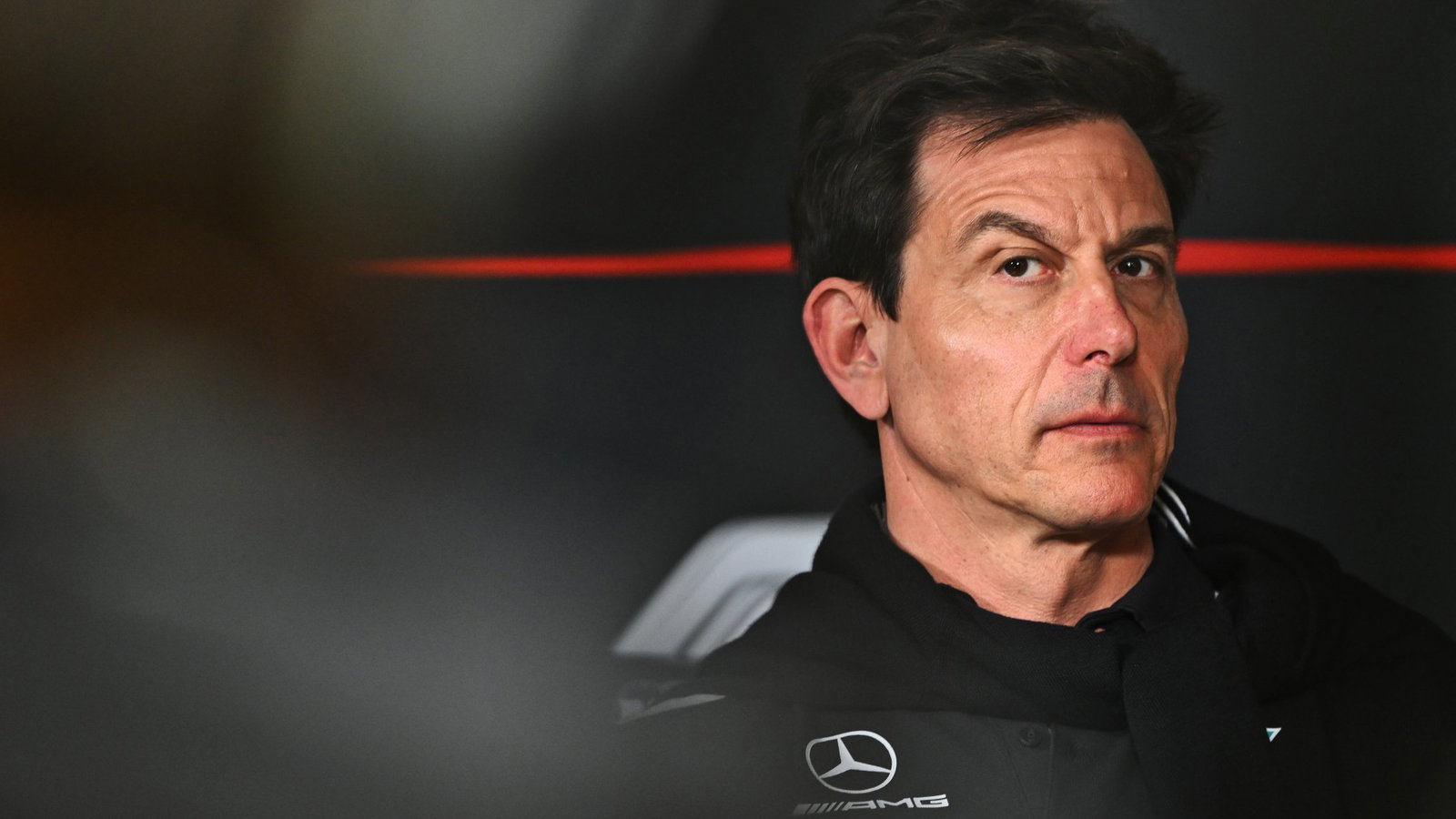 Wolff is cautious of the threat from Hamilton