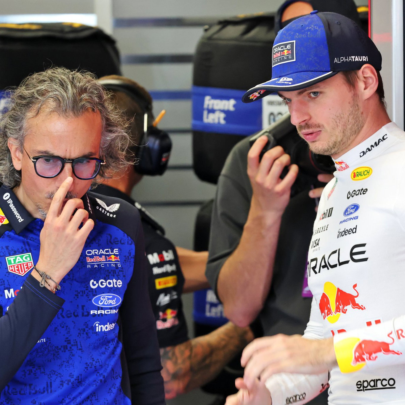Mekies and Verstappen in the garage