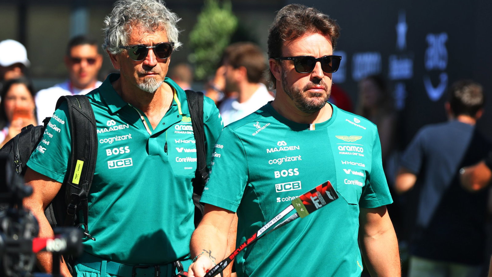 Alonso in the F1 paddock