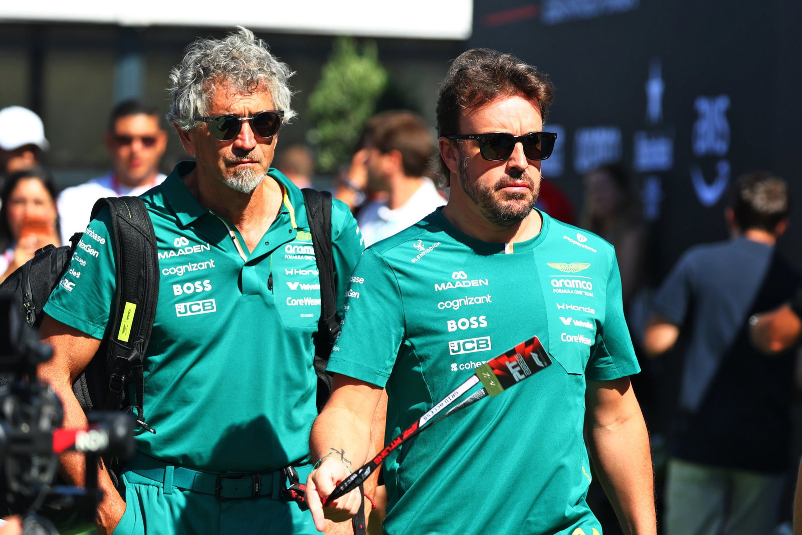 Alonso in the F1 paddock