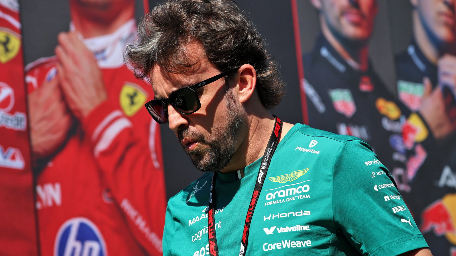 Alonso considers his Aston Martin future