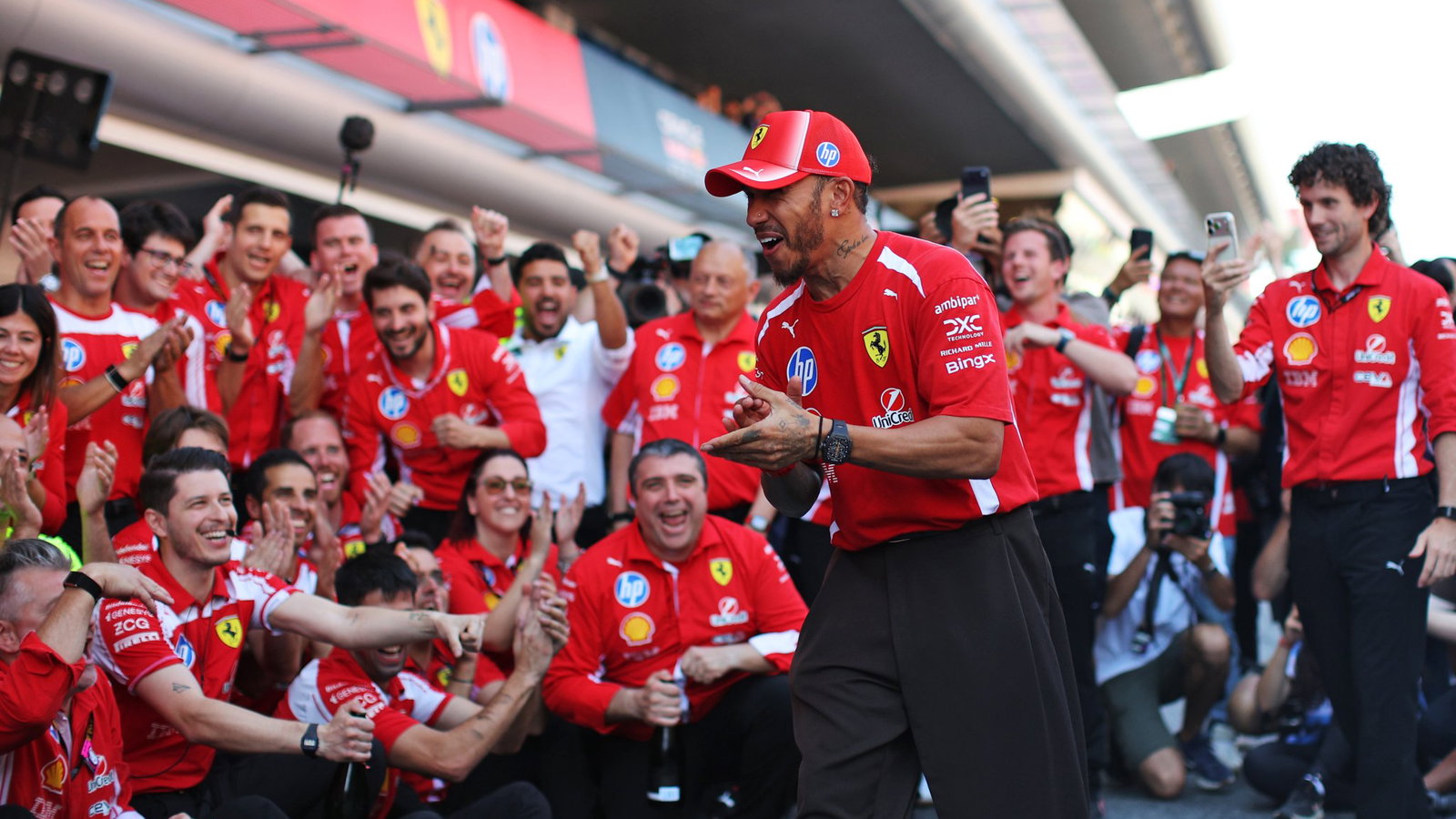 Hamilton celebrates in Barcelona