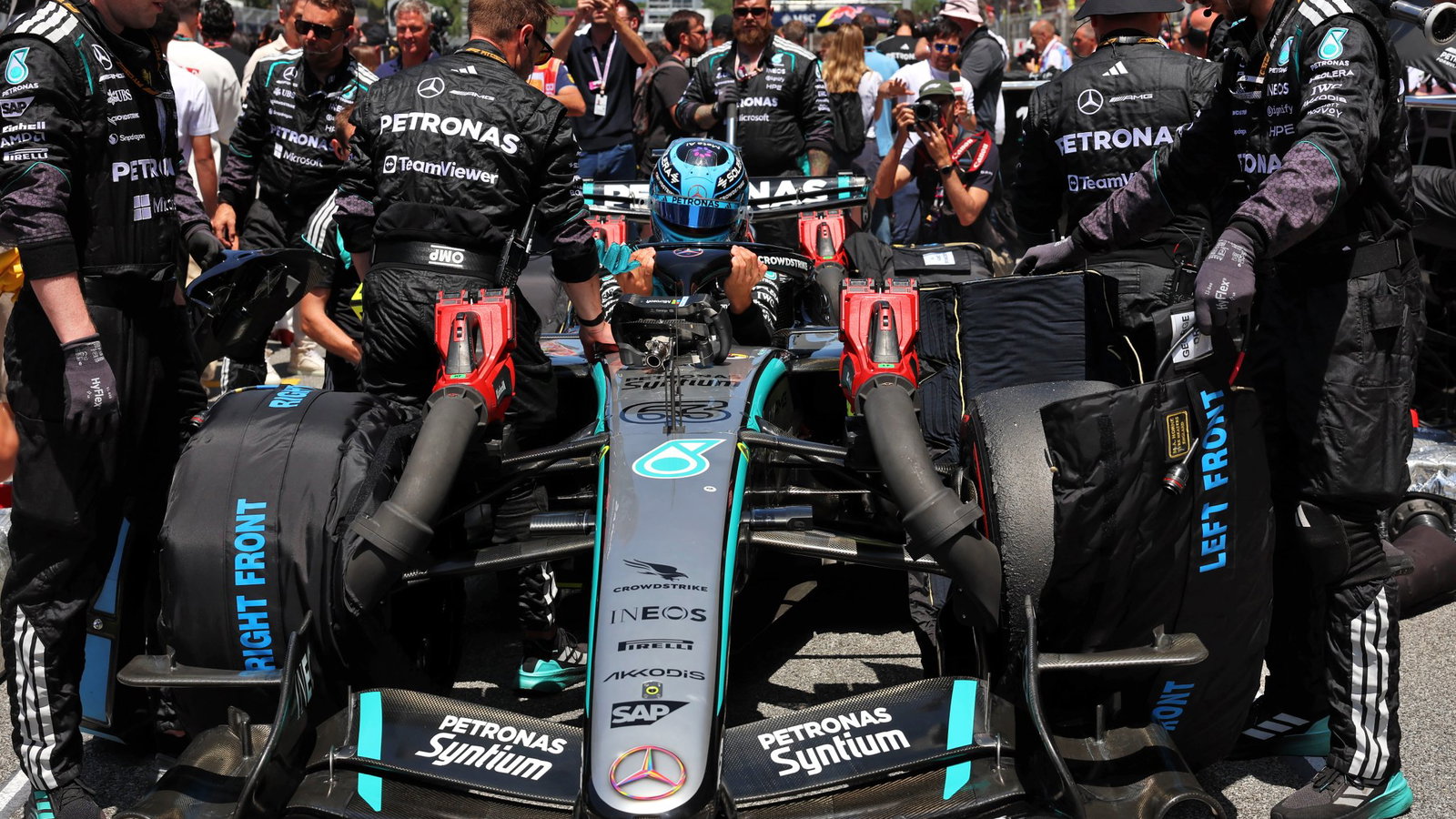 Mercedes forced to alter controversial diffuser after rival F1 team scrutiny