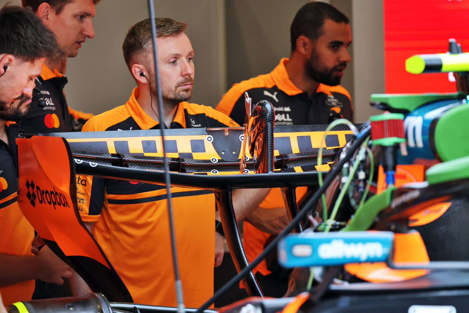 McLaren's "experimental rear wing" 