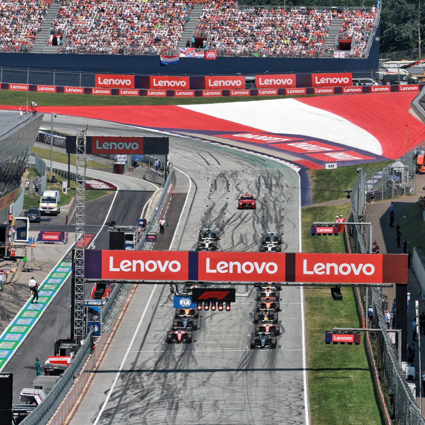The F1 field lines up to take the start of the Austrian Grand Prix 
