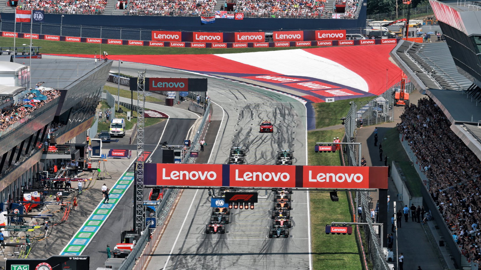 The F1 field lines up to take the start of the Austrian Grand Prix 