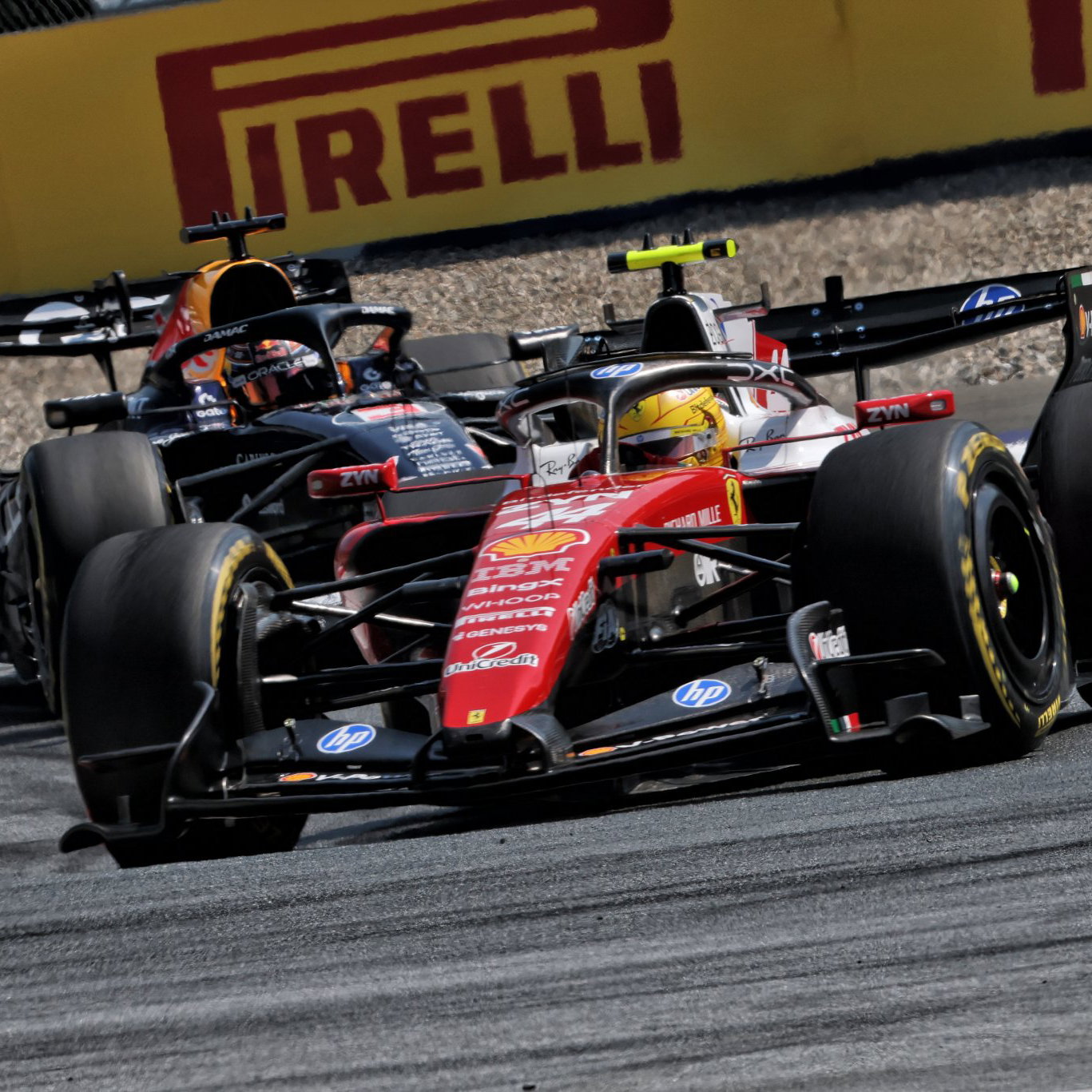 Hamilton and Verstappen thrilled F1 fans in Austria 