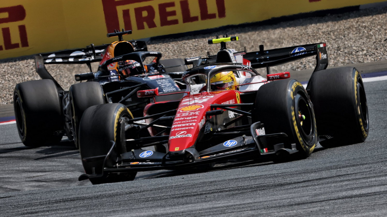Hamilton and Verstappen thrilled F1 fans in Austria 