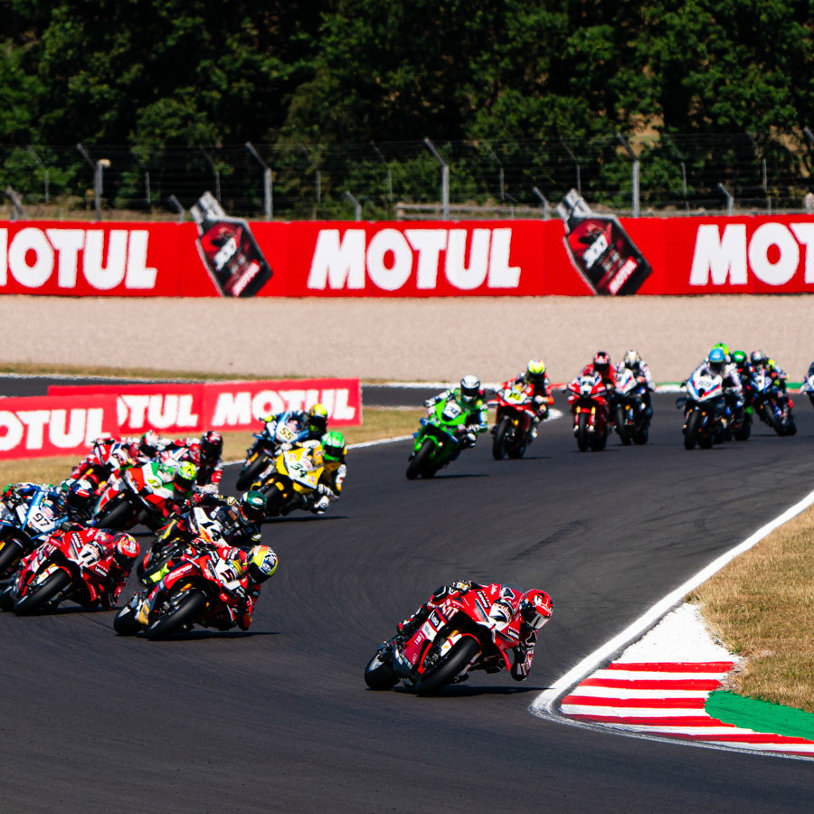 Iker Lecuona leads the field at 2026 UK WorldSBK, Superpole Race. Credit: Tony Goldsmith.