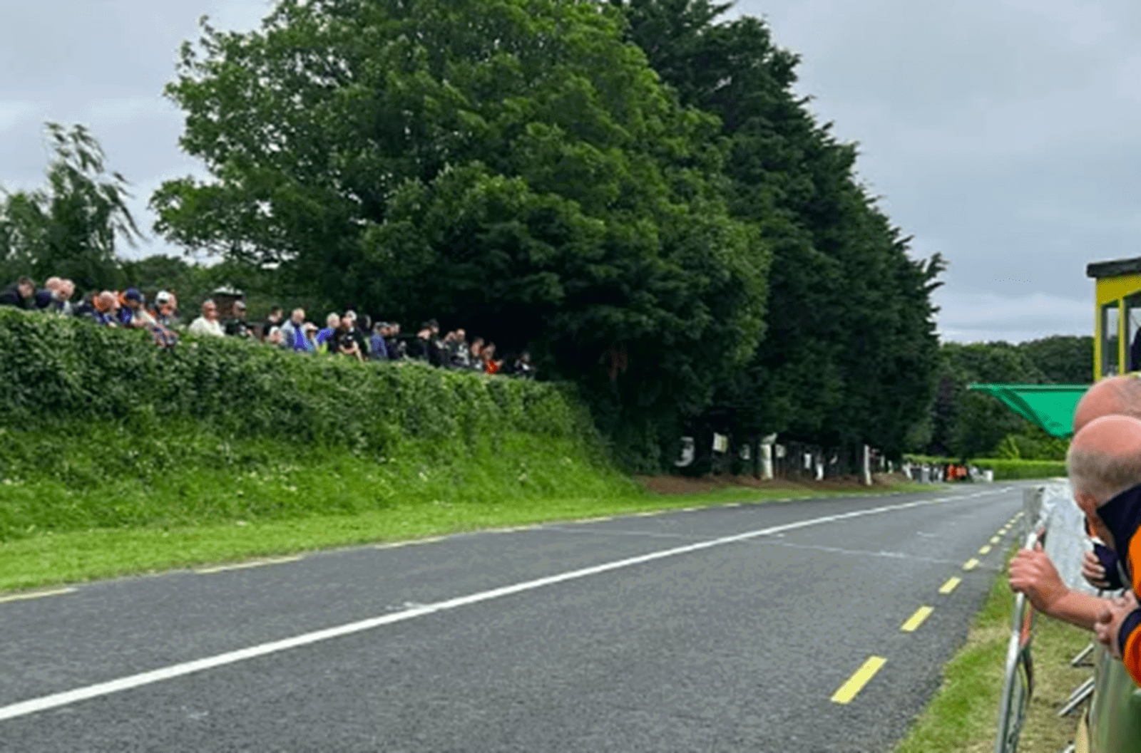 Start straight at Skerries 100. Credit: Facebook/Loughshinny Motorcycle Supporters Club.