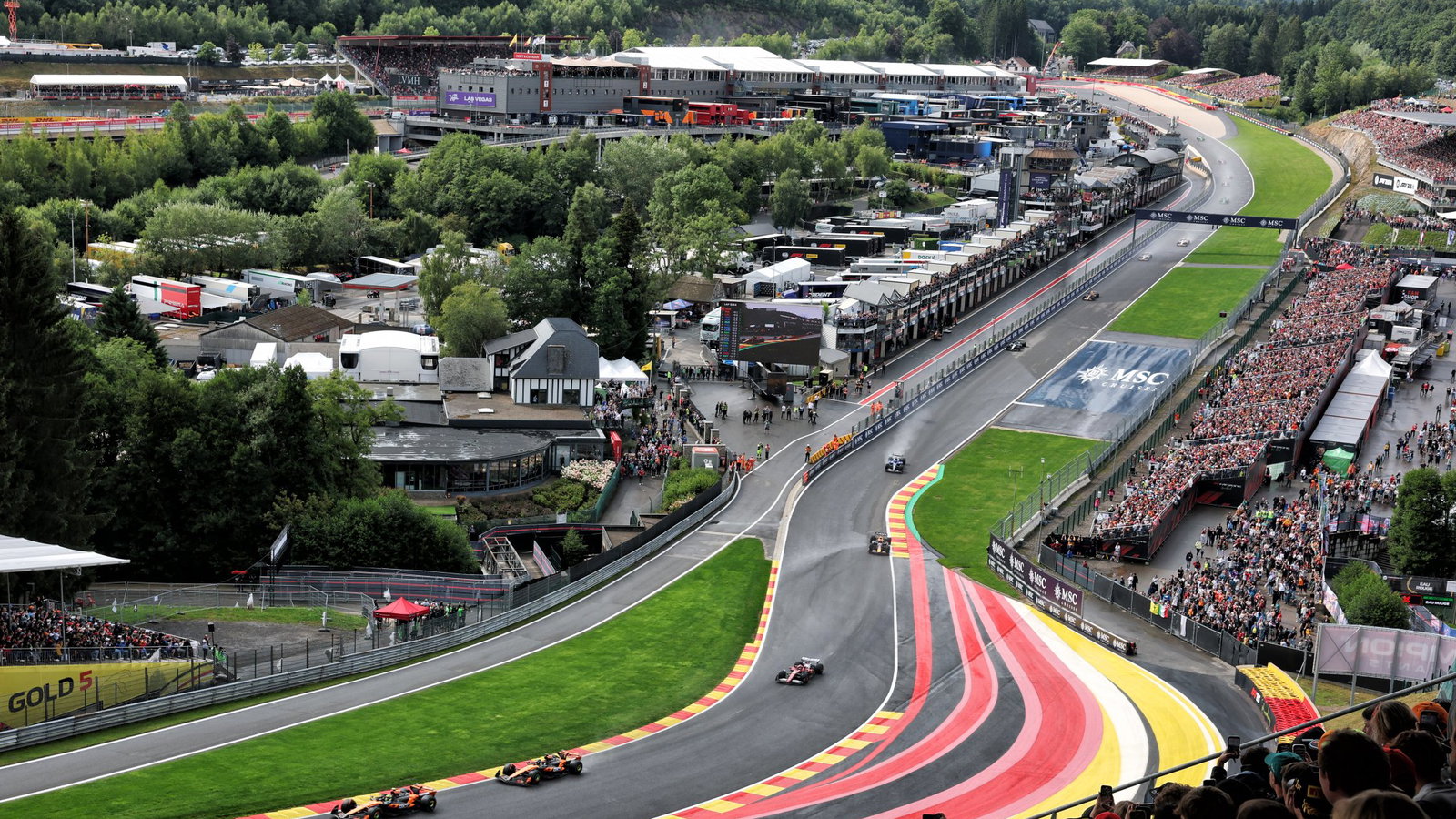 The start of the 2025 Belgian Grand Prix