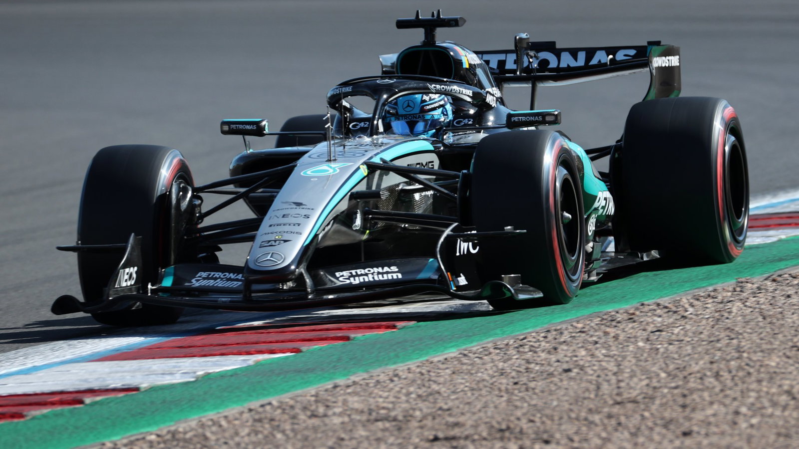 Russell had a straightline speed issue with his Mercedes