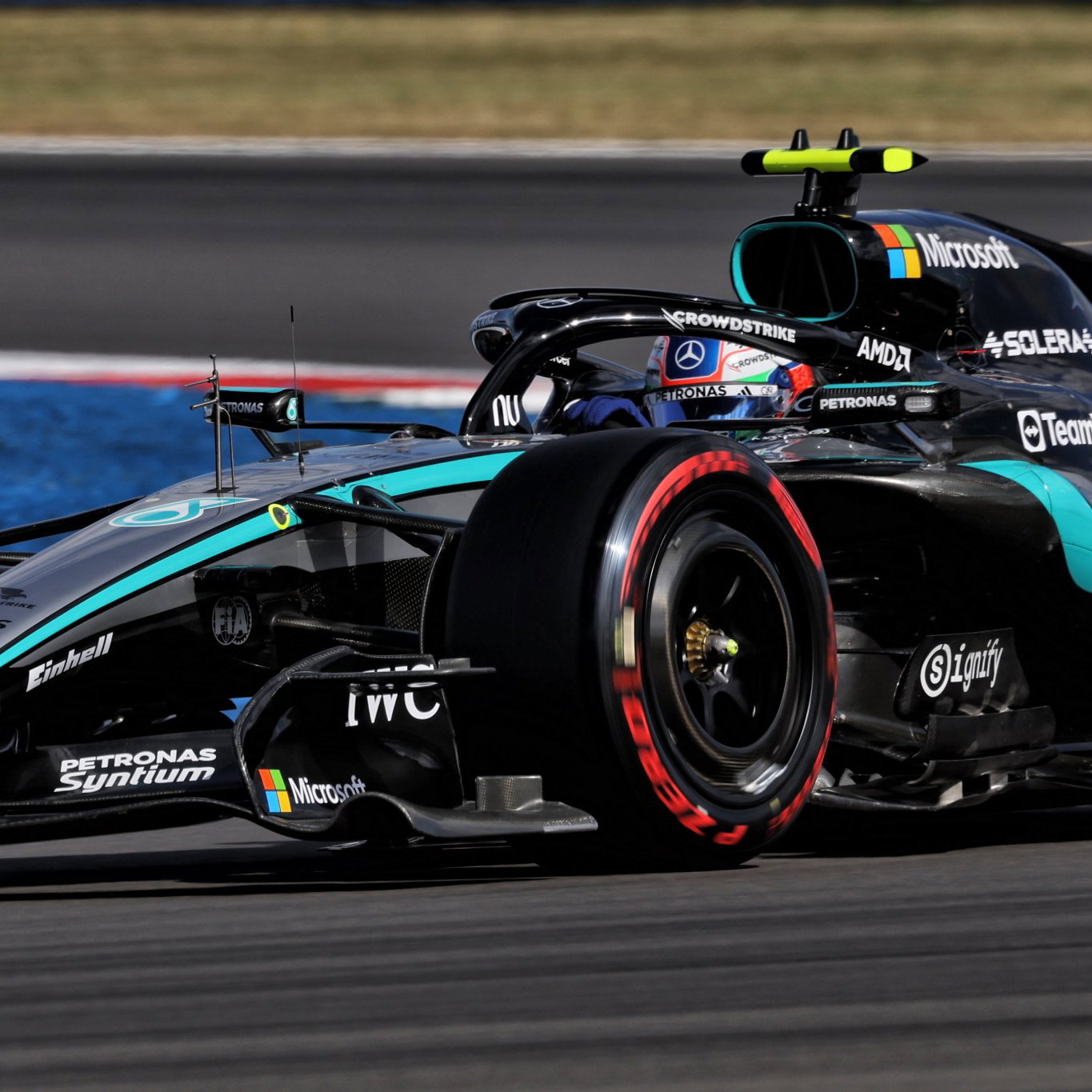 Antonelli on his way to securing pole at Silverstone