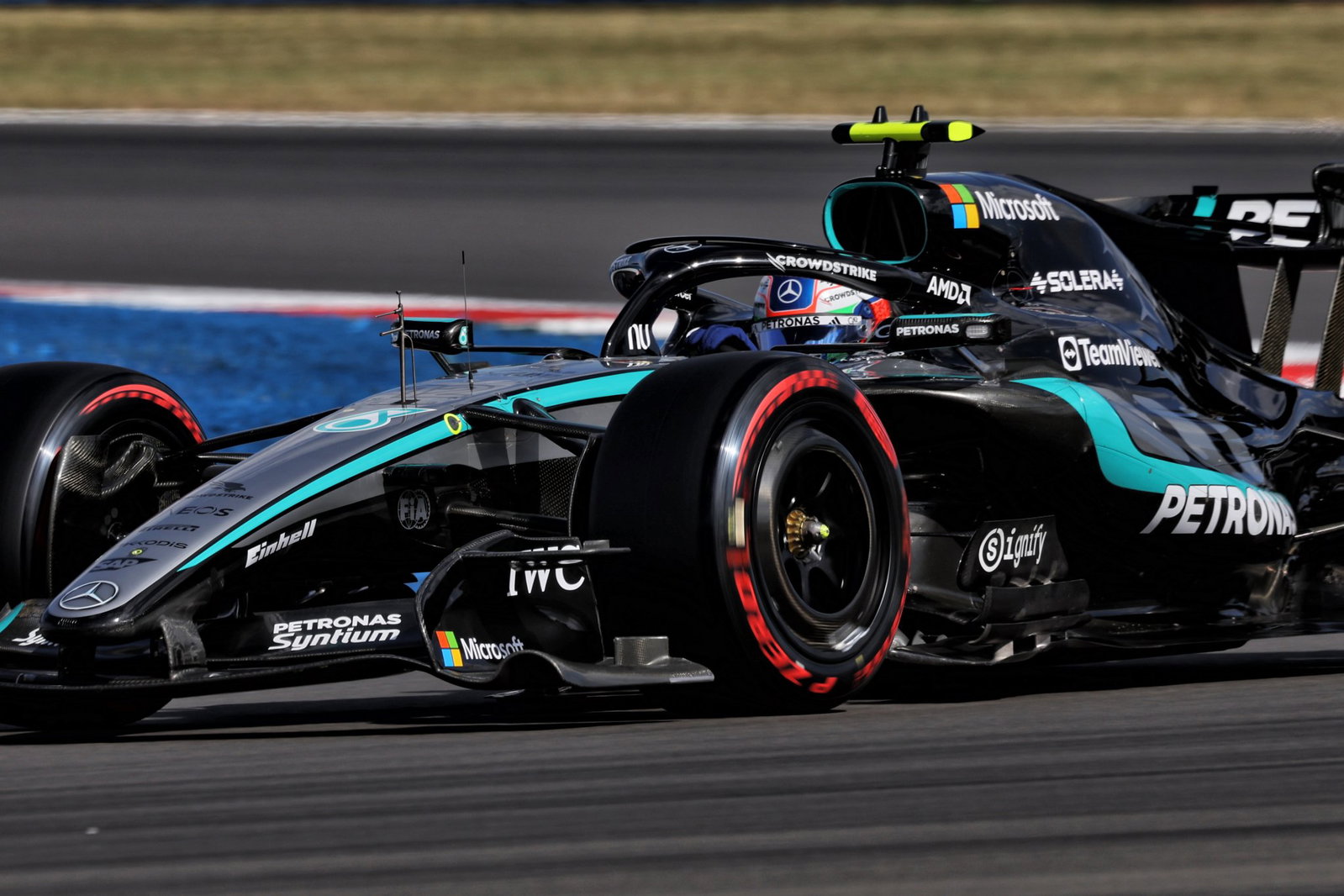Antonelli on his way to securing pole at Silverstone