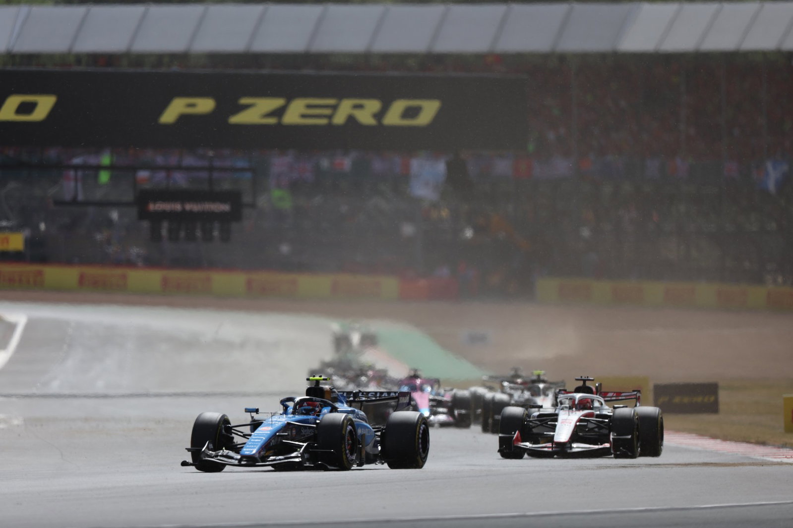 The penalty relegated Sainz from P12 to P17