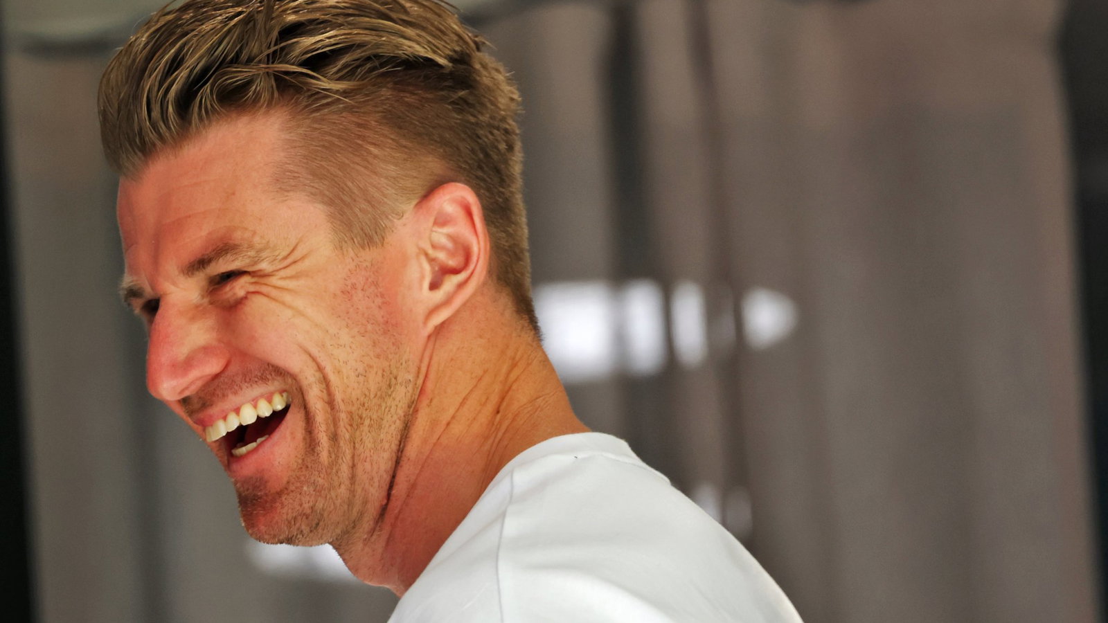 Hulkenberg jokingly offered a reserve drive to Sainz